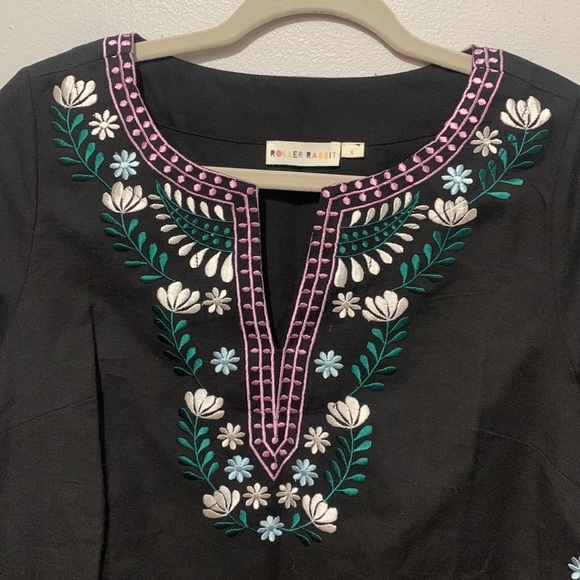 Roller Rabbit Lucena Embroidered Julia Top size s - Picture 7 of 11